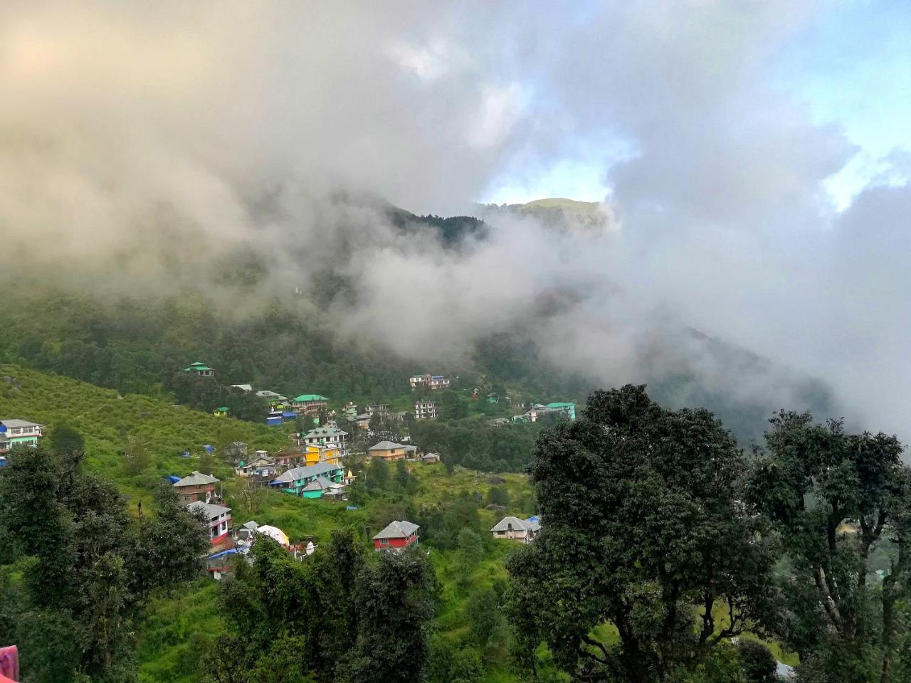 The Unmad, Dharamkot Hotel Dharamshala Ngoại thất bức ảnh